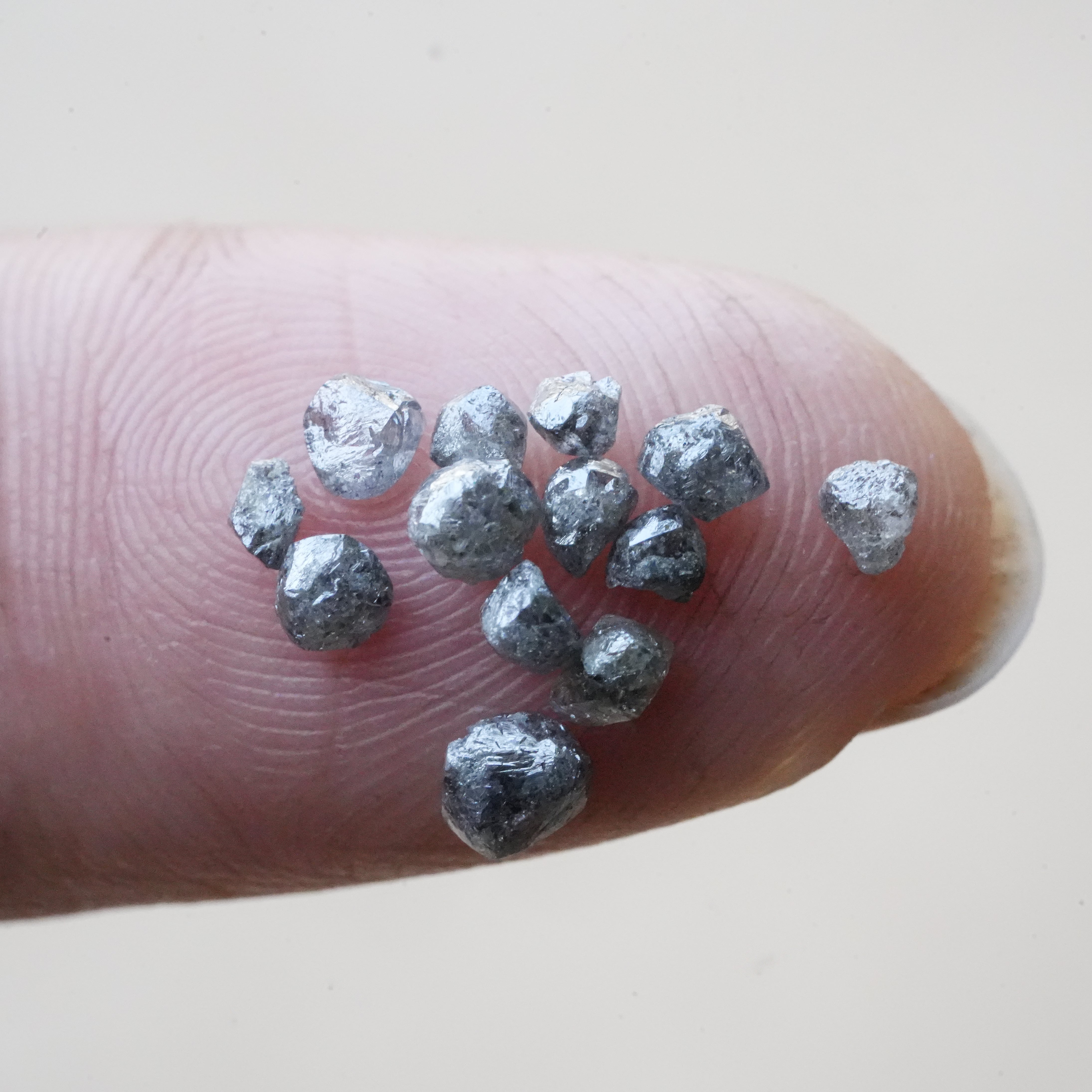 8PCS 1.00 C.T.W Natural Gray Diamond, Raw Diamond Jewellery, Fancy Rough Diamond, Loose Diamonds, Uncut Diamond, African Diamonds