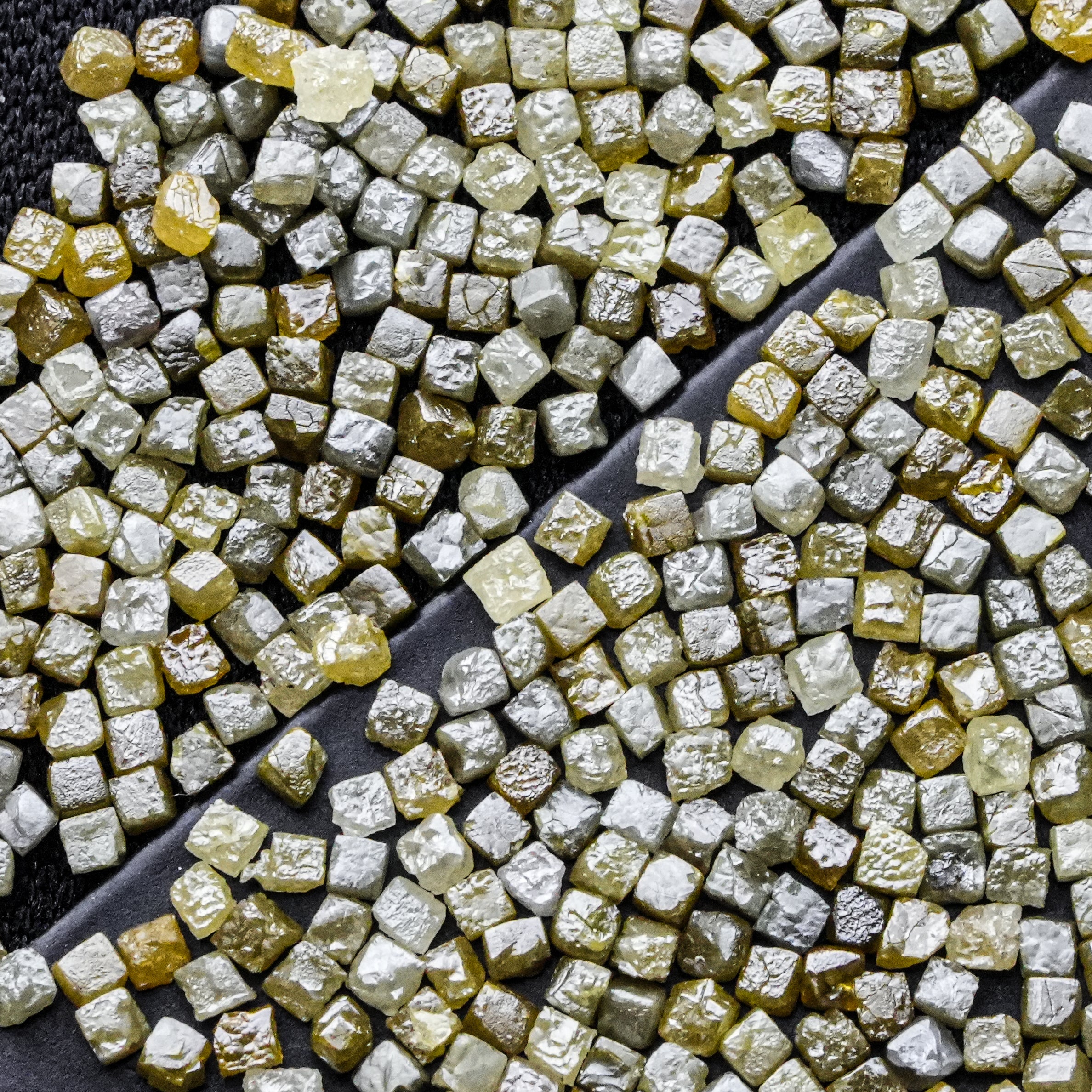 Natural Cube Raw Diamond, 1-2 MM Loose Diamond, Square Diamond, Rough Gemstone Diamonds, Green Yellow Cube Diamond, Real Gemstone