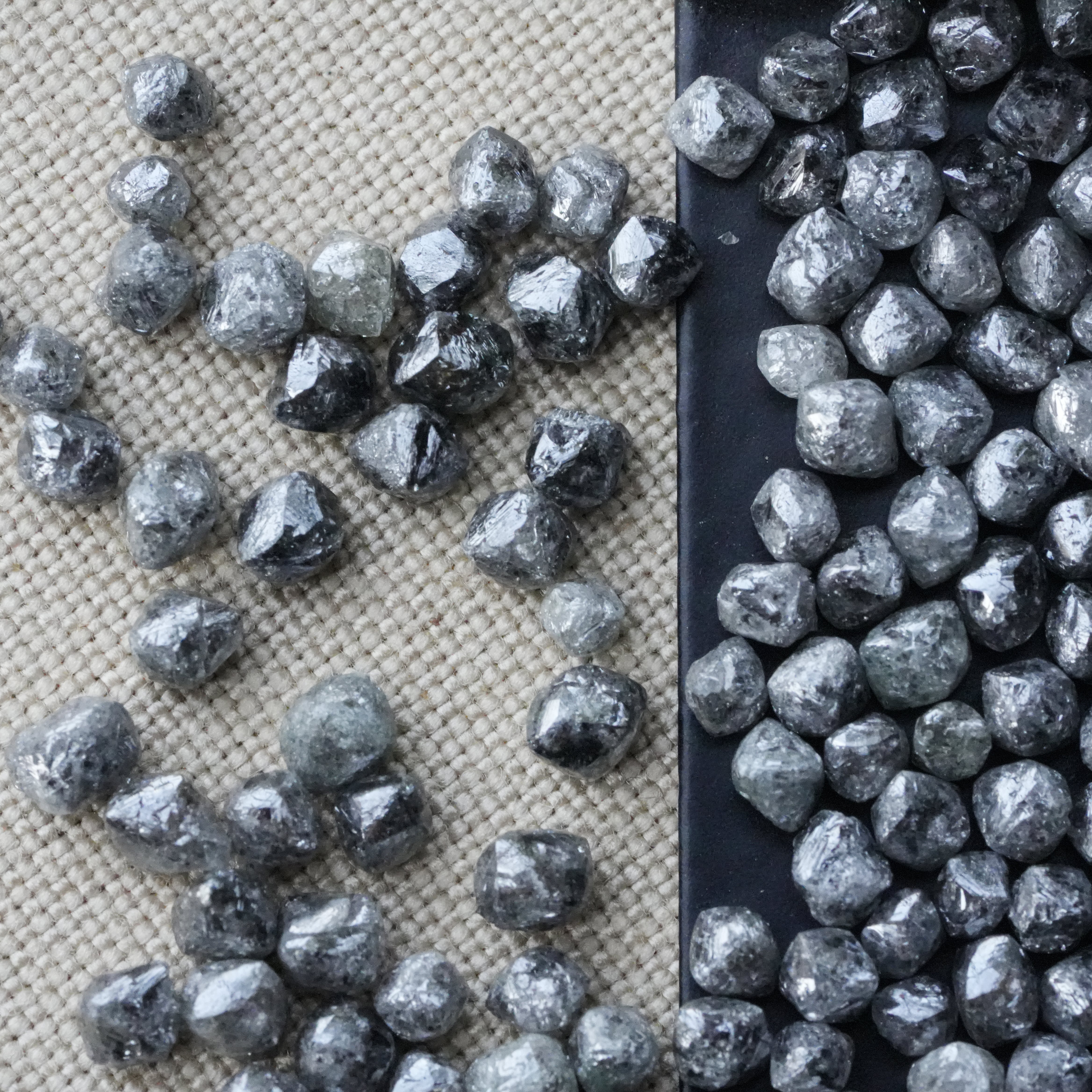 Natural Loose Raw Diamonds, Real Black Grey Gemstone, 3-4 MM Crystal Base Uncut Diamond For Jewelry, Diamonds Beads, Raw Stones 5-10-15 PCS