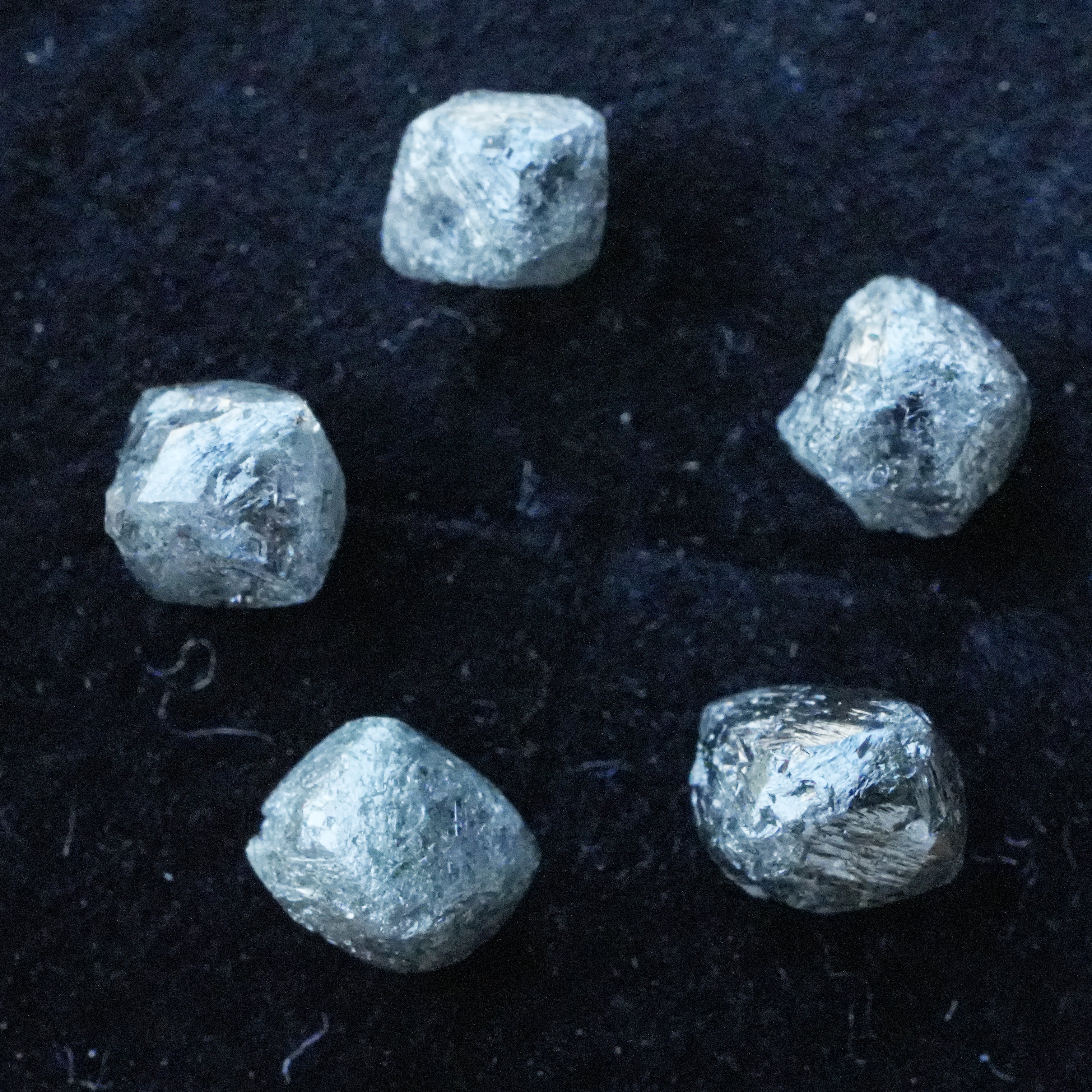 Natural Loose Raw Diamonds, Real Black Grey Gemstone, 3-4 MM Crystal Base Uncut Diamond For Jewelry, Diamonds Beads, Raw Stones 5-10-15 PCS