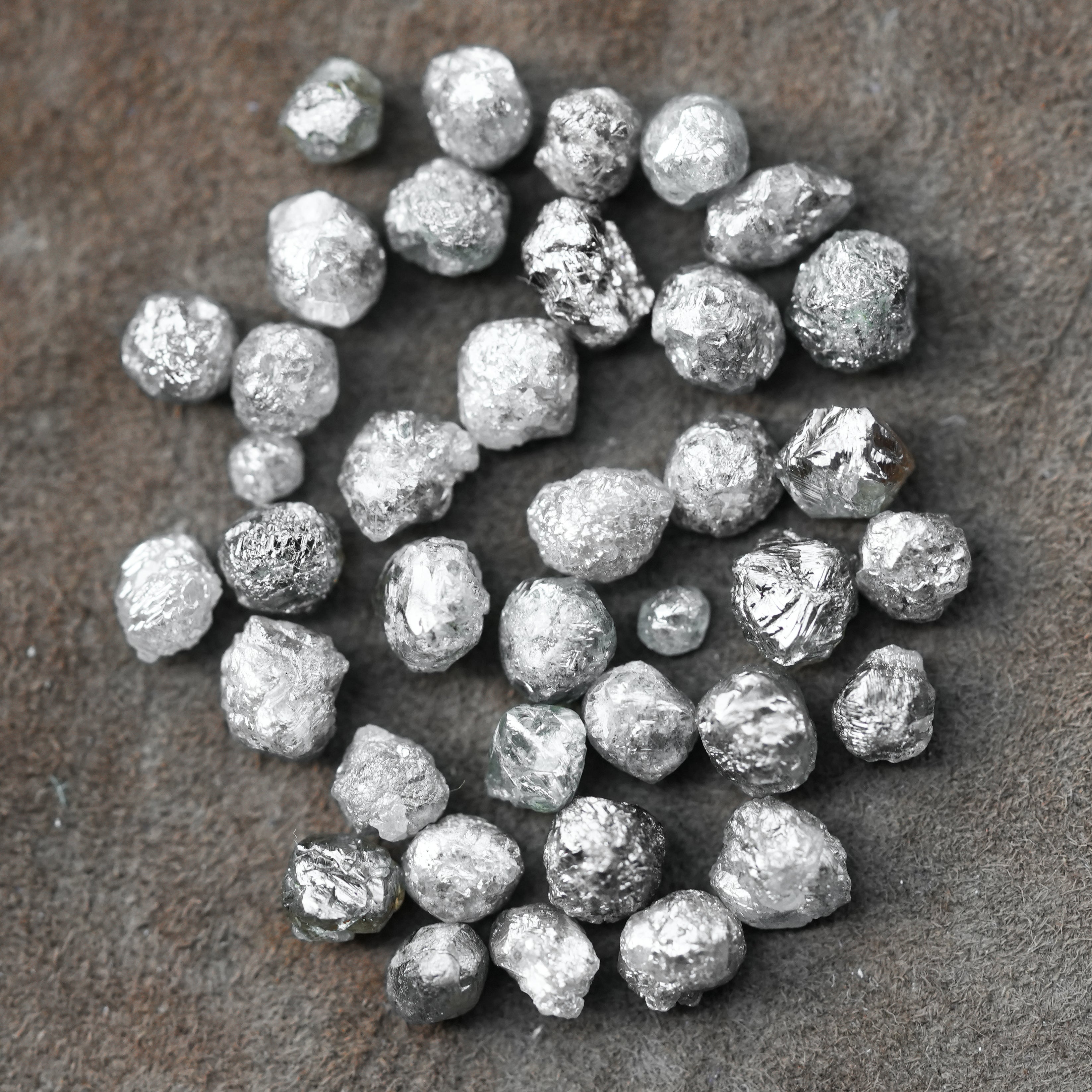 2Pcs Fancy Gray 1.00Carat Raw Diamond, Loose Diamond, Natural Rough Diamond, Solitaire Gemstone For Jewelry