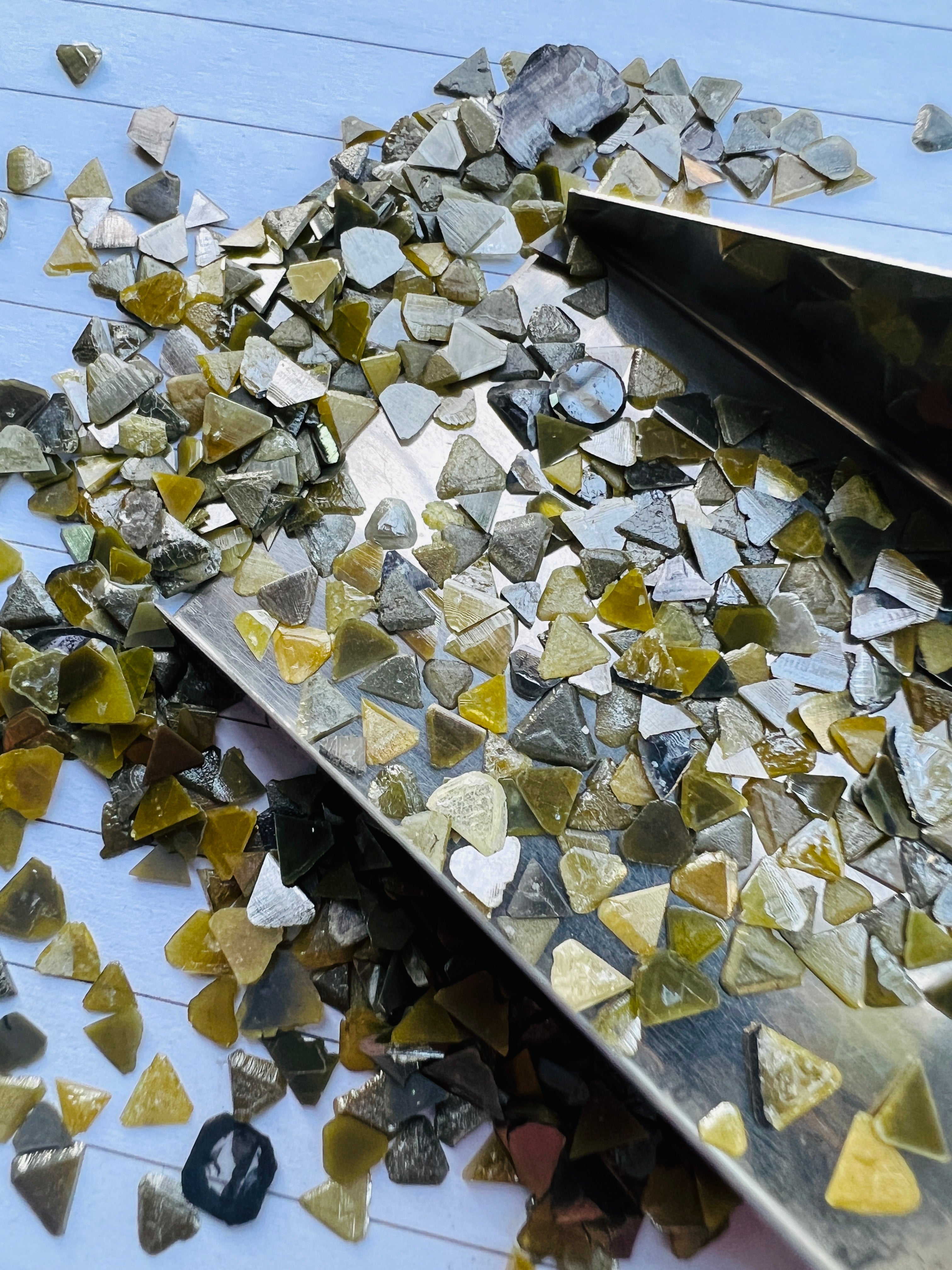 Dark & Yellow Rough Raw Loose Diamonds Triangle Natural 1.00 Ct Uncut Gemstone Lots